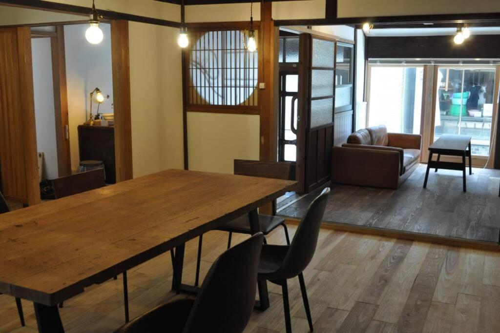 呼子の港路地の古民家一棟貸切宿梵soyogi Karacu Exteriér fotografie